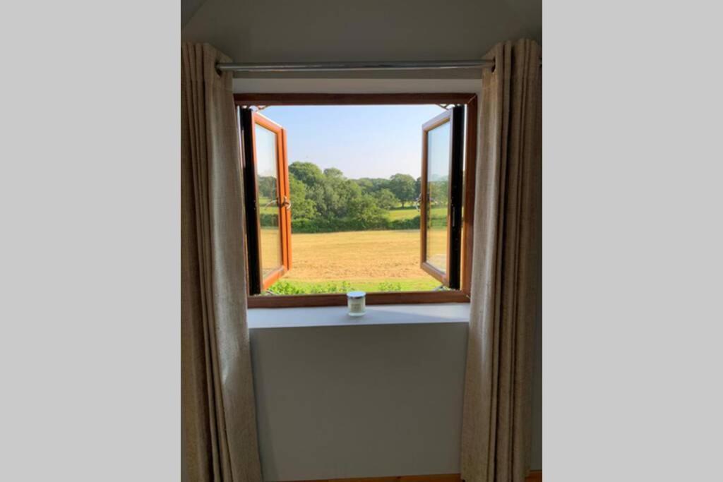 Holly Cottage, 2 Bed House, Sleeps 6 Cleobury Mortimer Exterior foto