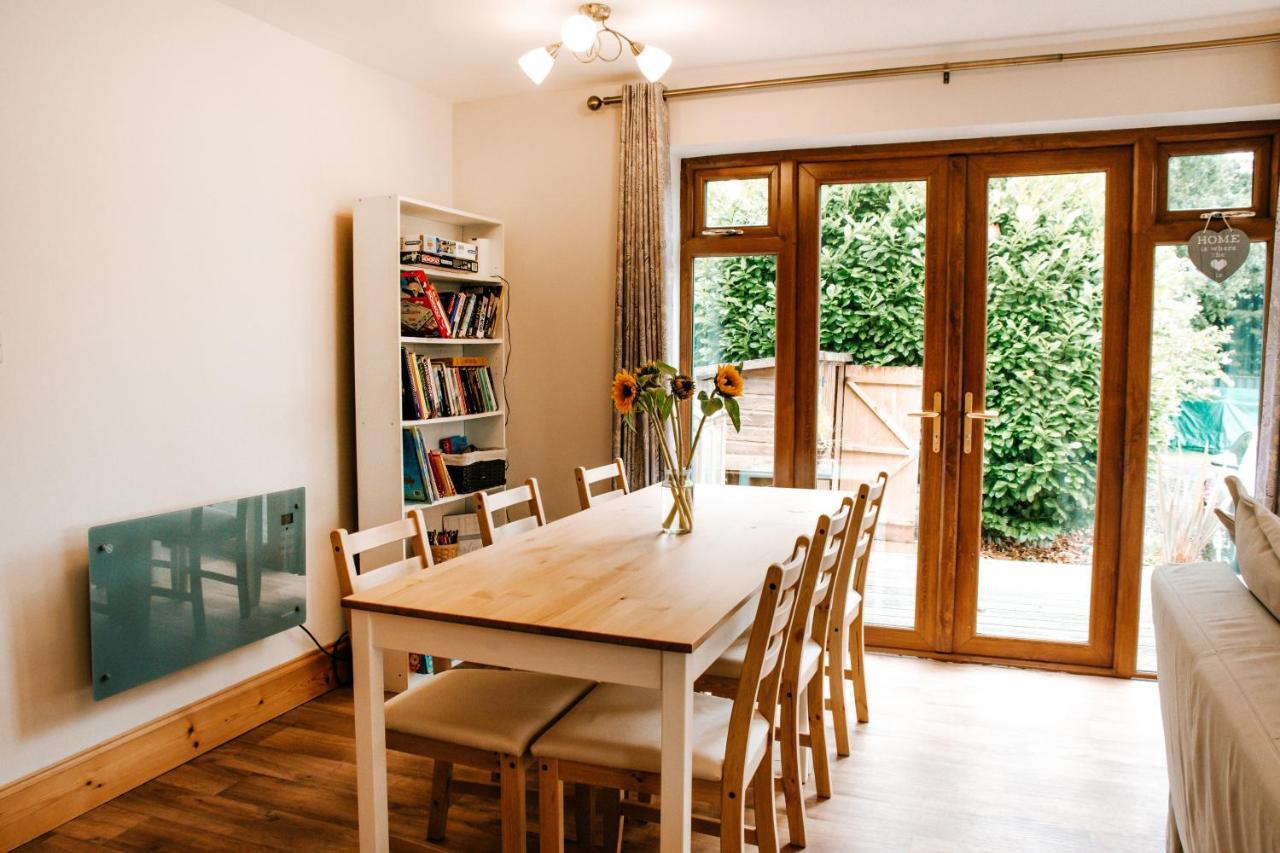 Holly Cottage, 2 Bed House, Sleeps 6 Cleobury Mortimer Exterior foto